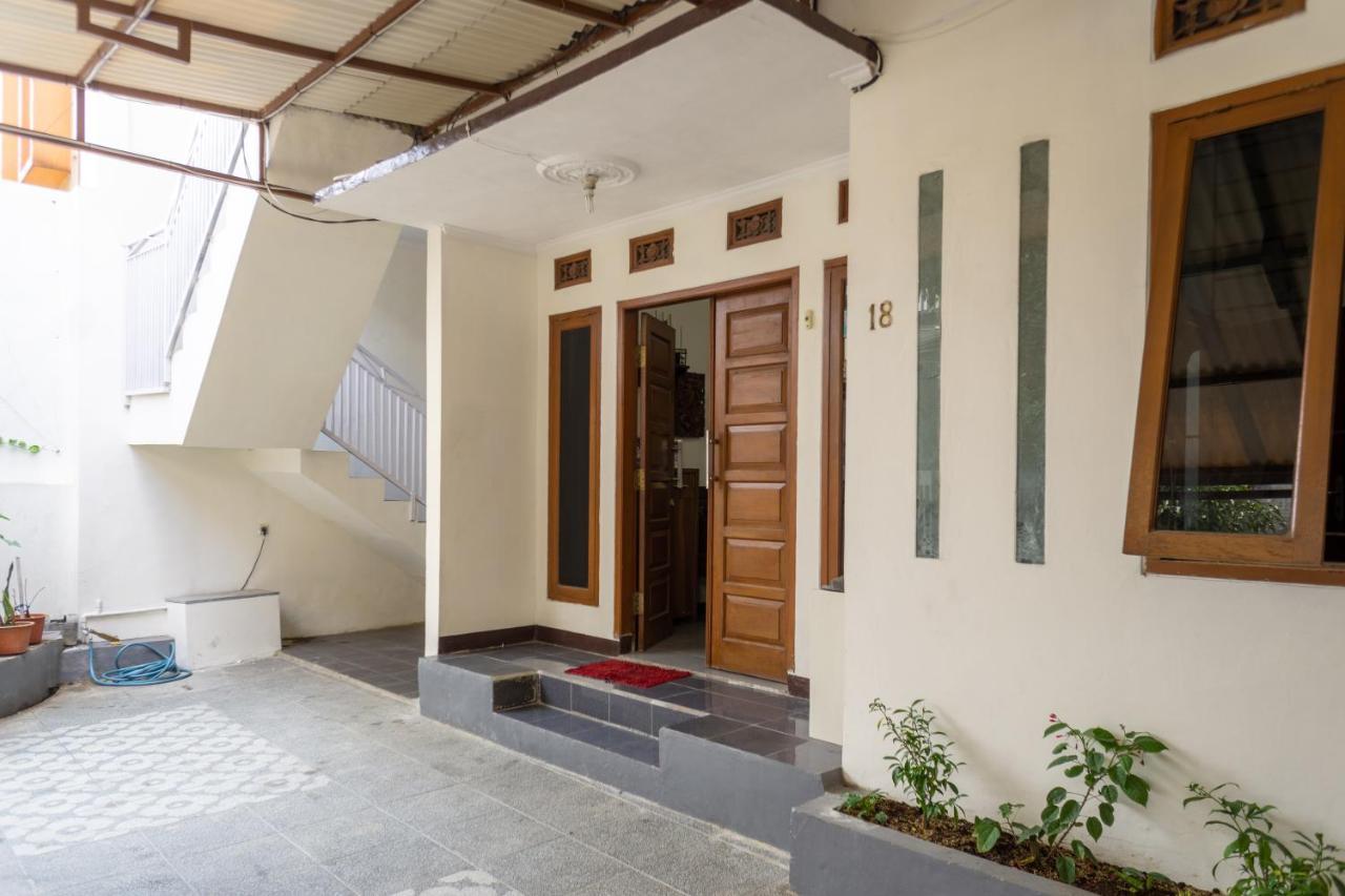 Zenrra House Bandung Exterior foto